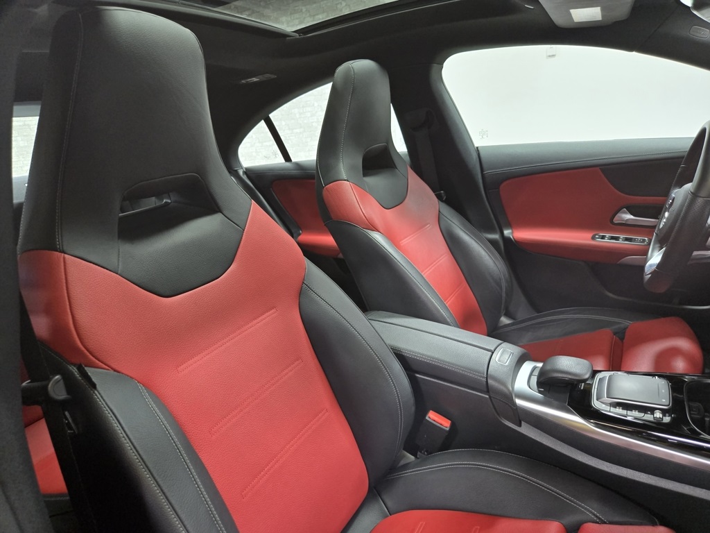2022 Mercedes Benz CLA 35 AMG photo 53