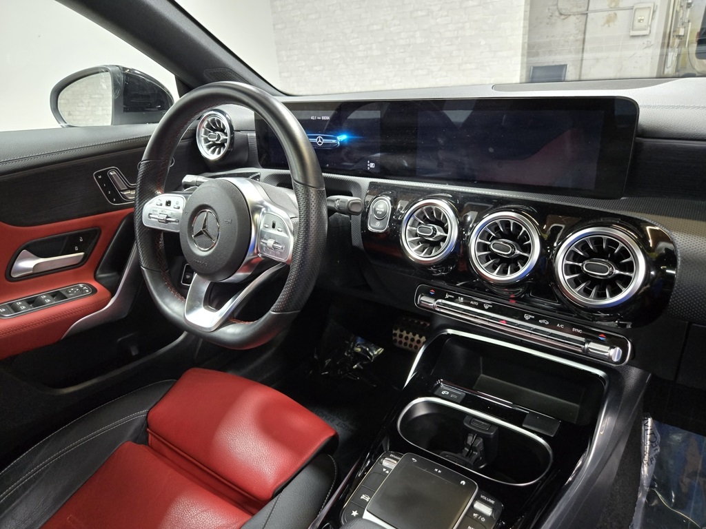 2022 Mercedes Benz CLA 35 AMG photo 55