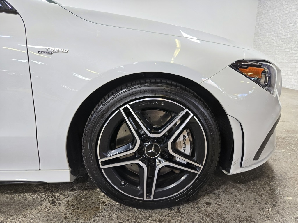 2022 Mercedes Benz CLA 35 AMG photo 60