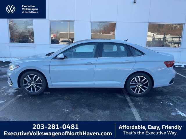 2026 Volkswagen Jetta SE's photo