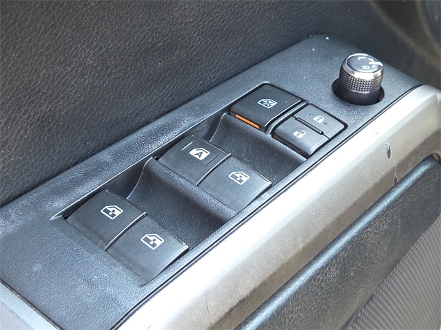 2016 Toyota Tacoma SR5 Double Cab photo 17