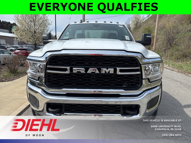 2024 Ram 5500 Tradesman photo 2