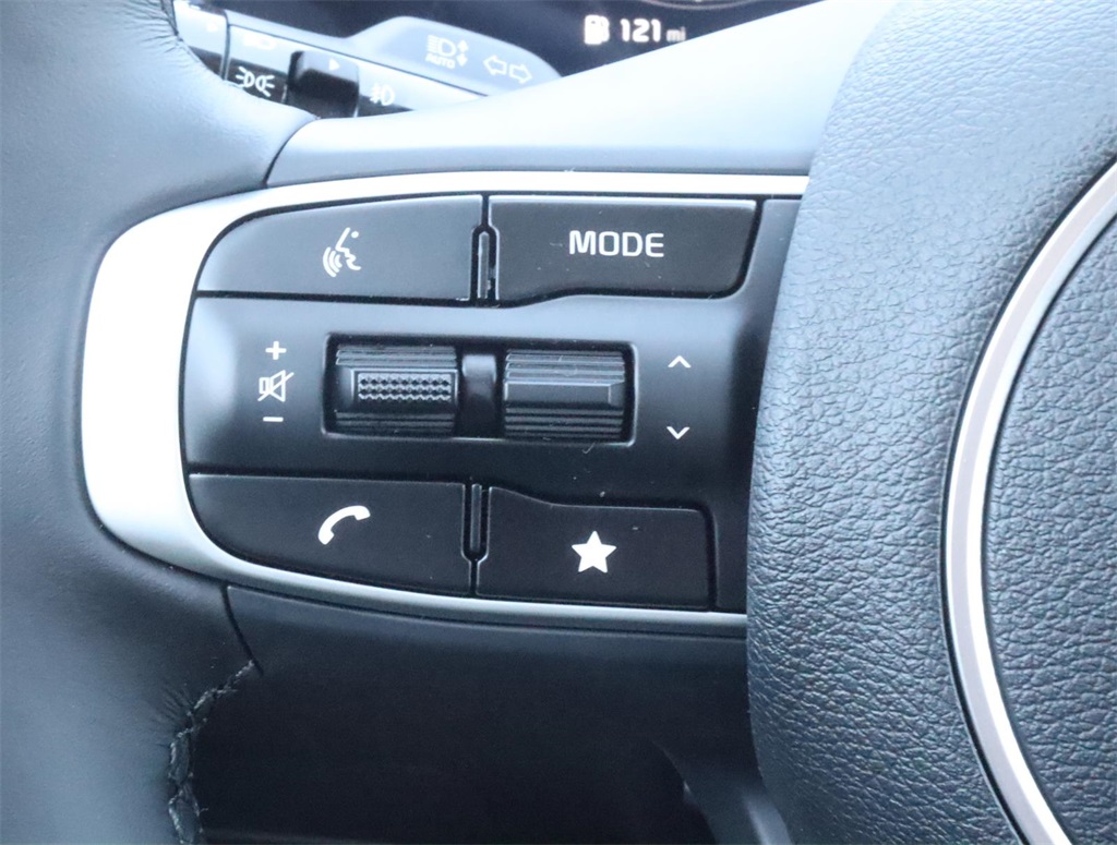 2025 Kia Sportage SX Prestige - Photo 9