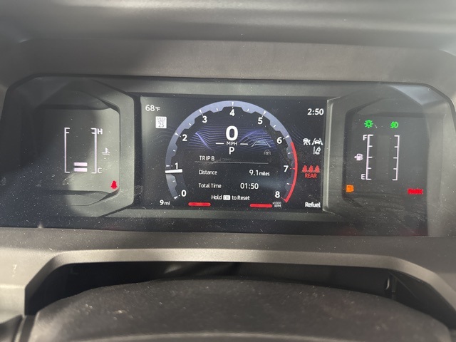 2025 Toyota Tacoma SR5 Double Cab photo 17