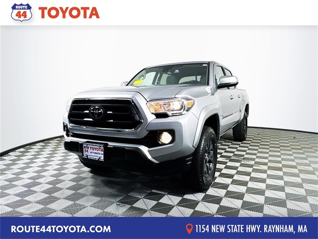 2023 Toyota Tacoma SR5's photo