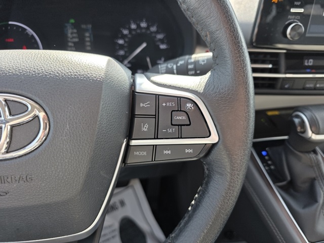 2022 Toyota Sienna XLE