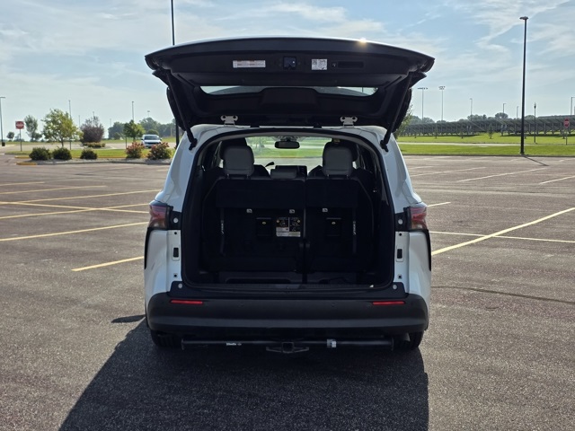 2022 Toyota Sienna XLE