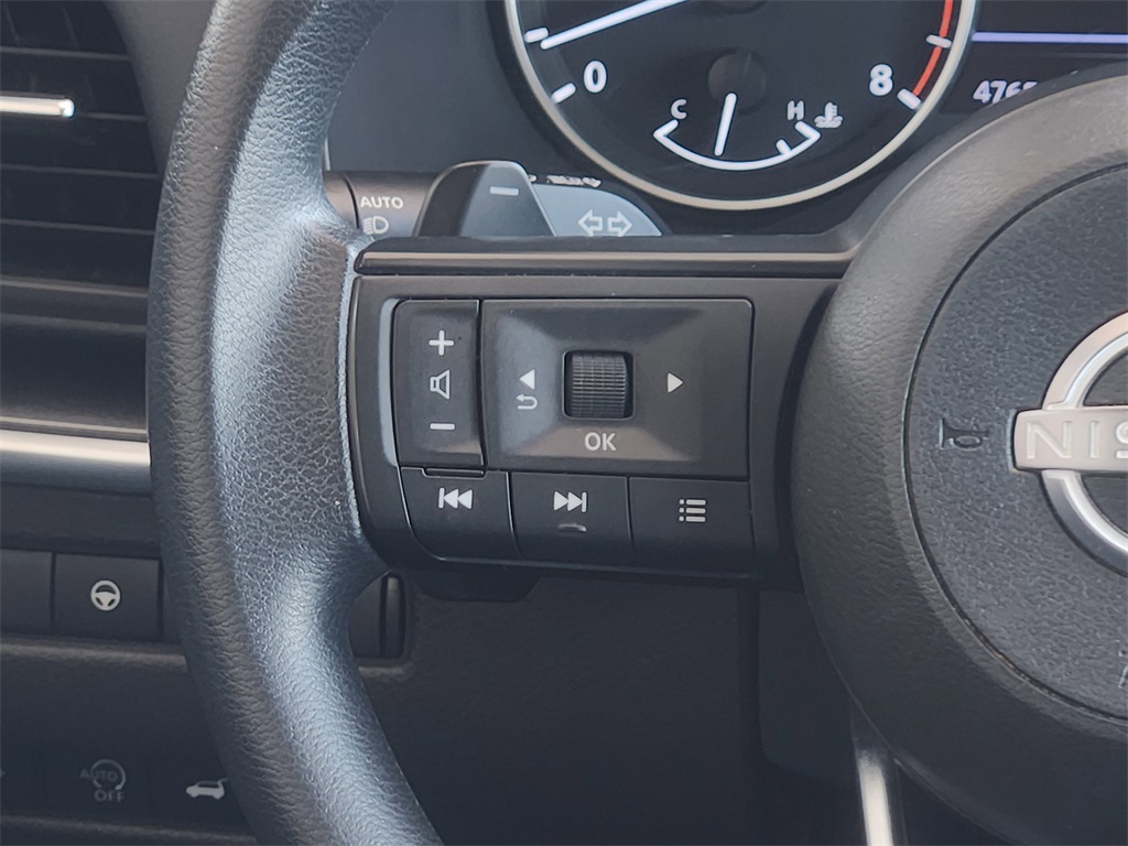2024 Nissan Rogue SV photo 20