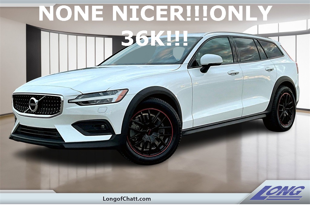 2022 Volvo V60 Cross Country