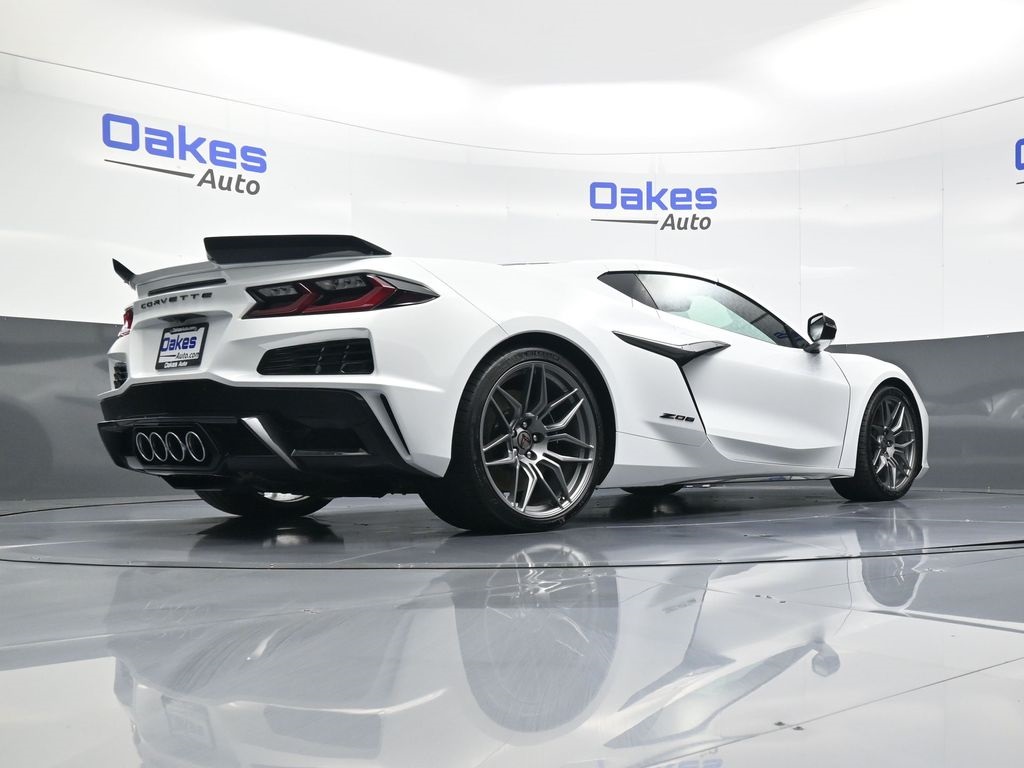 2024 Chevrolet Corvette Z06 1LZ photo 33