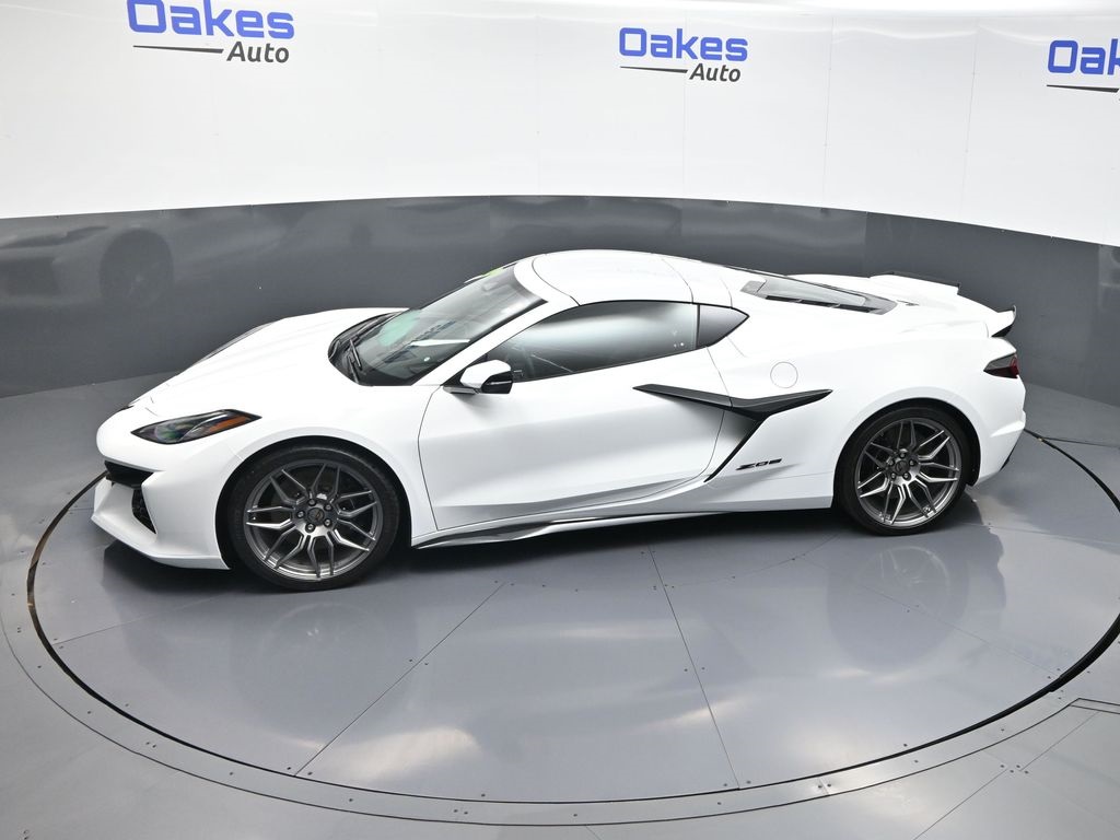 2024 Chevrolet Corvette Z06 1LZ photo 38