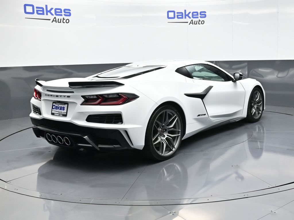 2024 Chevrolet Corvette Z06 1LZ photo 7