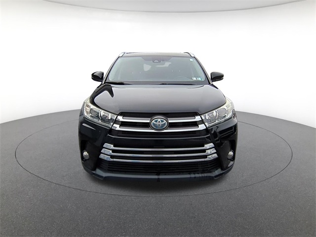 used 2017 Toyota Highlander Hybrid car, priced at $22,411