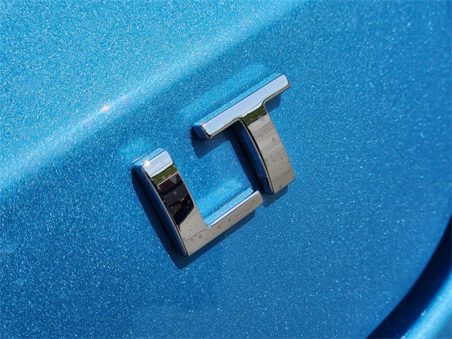 2025 Marina Blue Metallic Chevrolet Trax LT FWD SUV