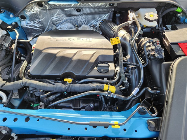 2025 Marina Blue Metallic Chevrolet Trax LT FWD SUV