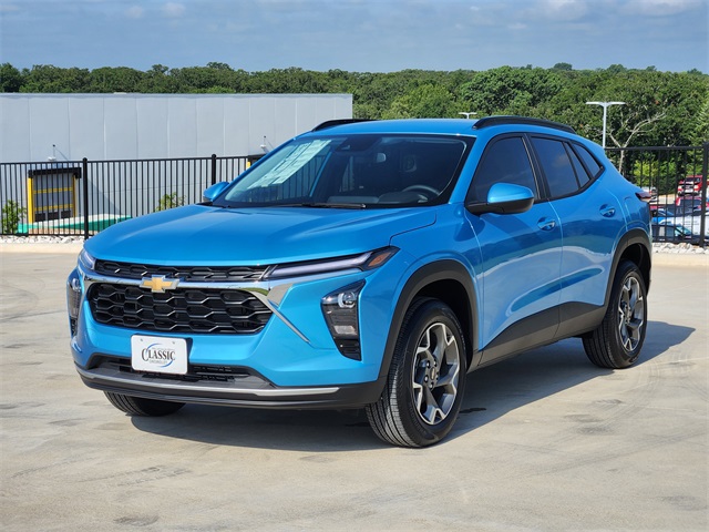 2025 Marina Blue Metallic Chevrolet Trax LT FWD SUV