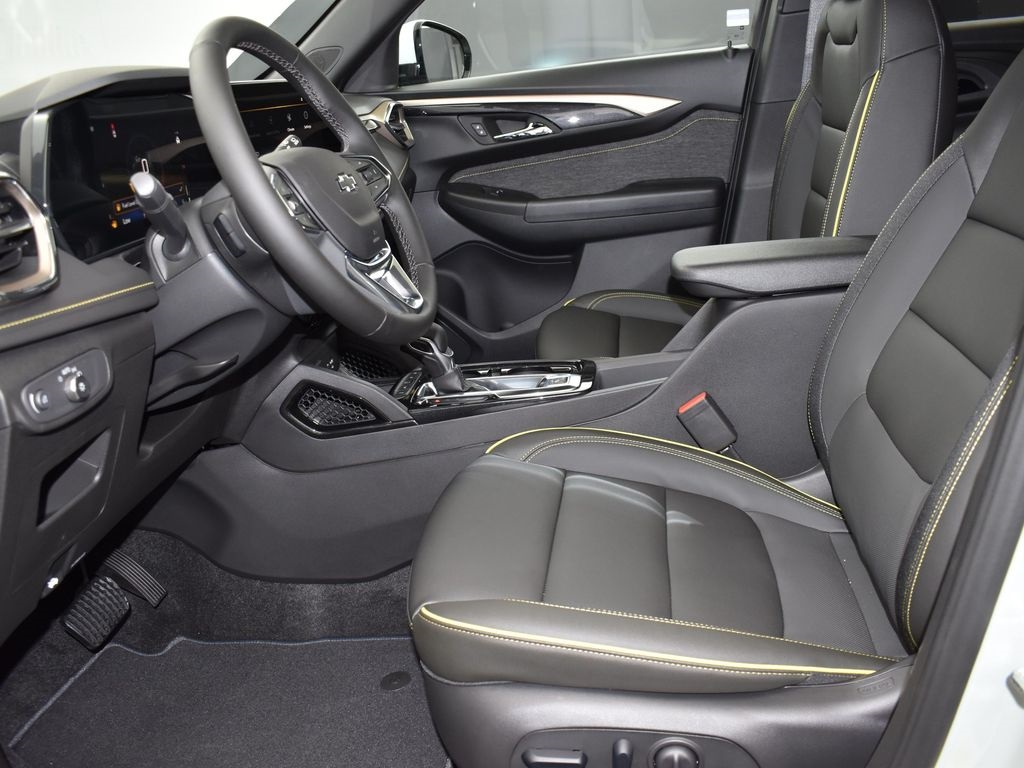 2025 Cacti Green Chevrolet Trailblazer ACTIV FWD SUV