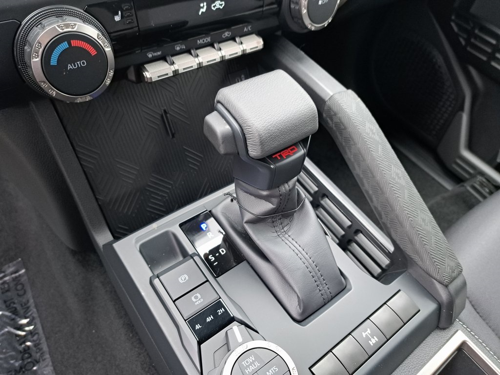 2025 Toyota Tacoma TRD Off-Road Double Cab 4WD 13