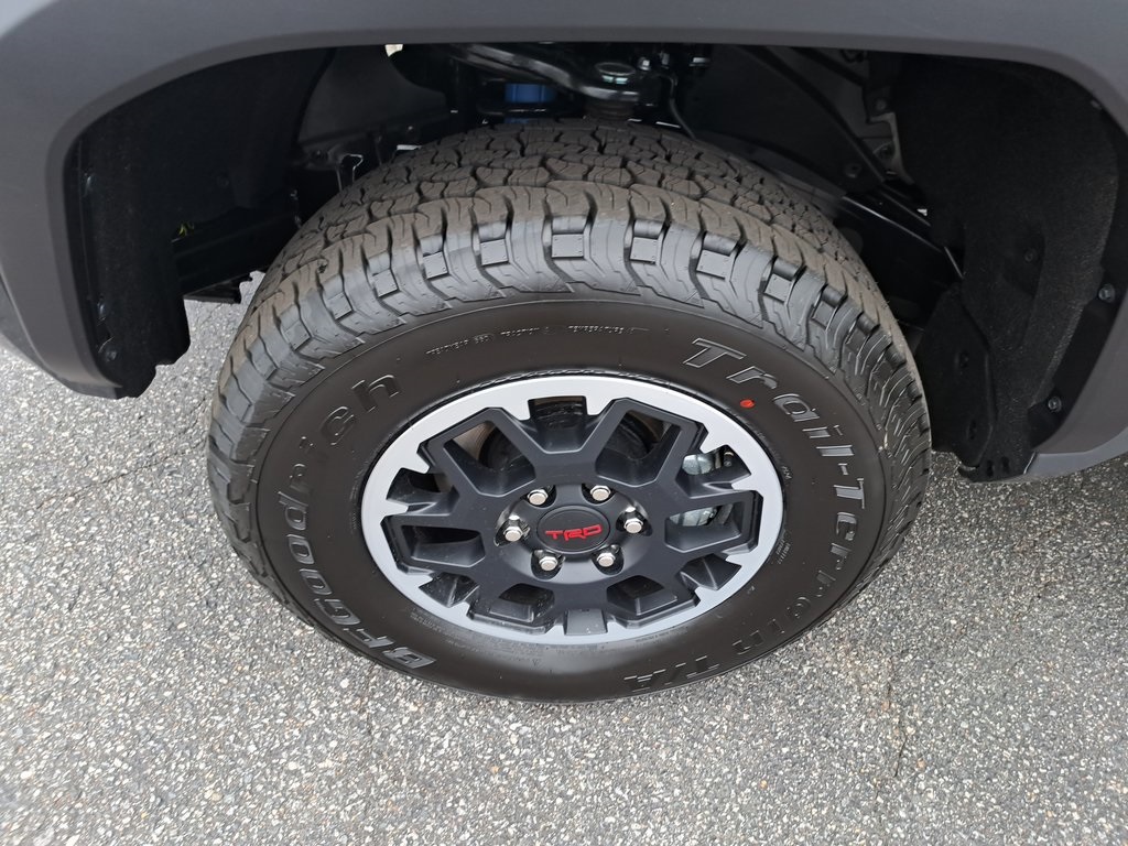 2025 Toyota Tacoma TRD Off-Road Double Cab 4WD 14