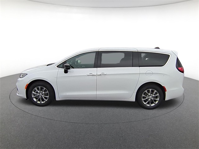 new 2026 Chrysler Pacifica car, priced at $50,100