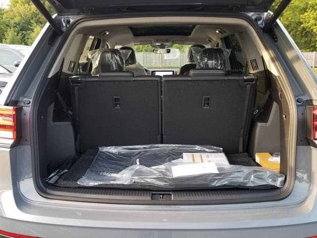 new 2026 Volkswagen Atlas car, priced at $50,870