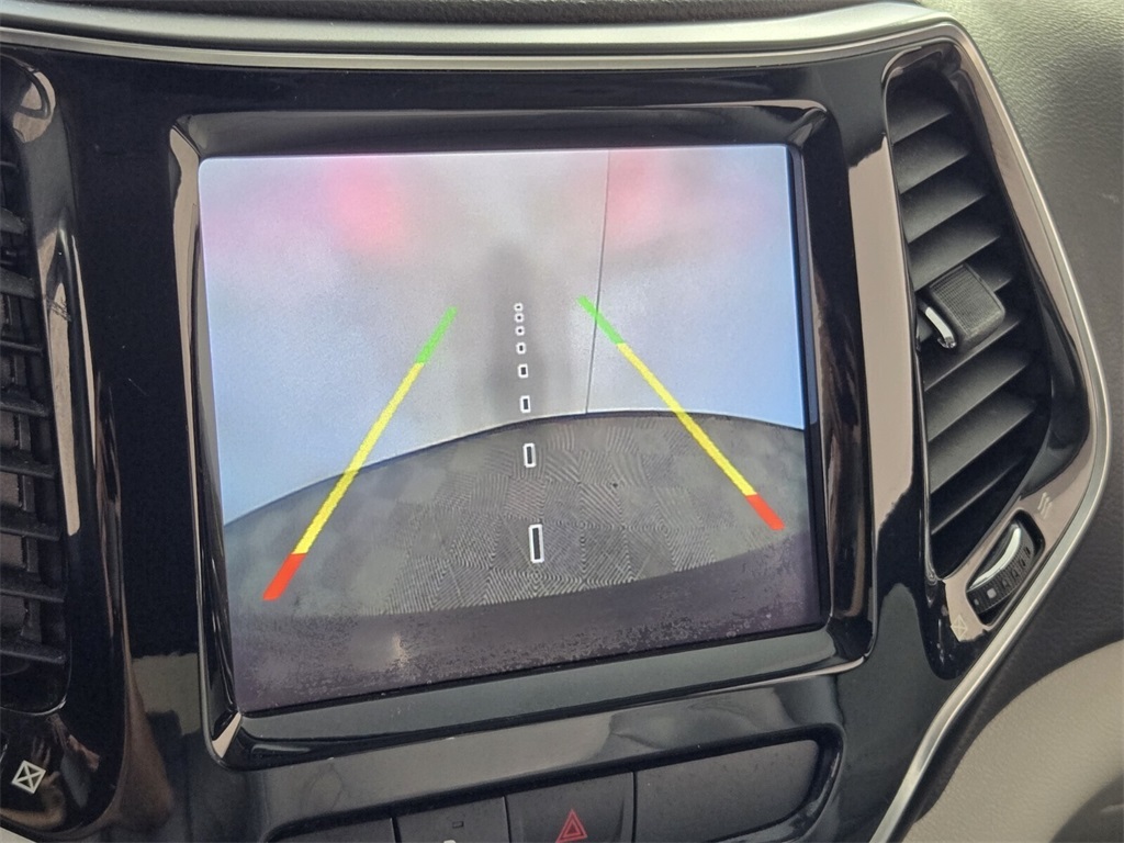 used 2019 Jeep Cherokee car, priced at $14,288