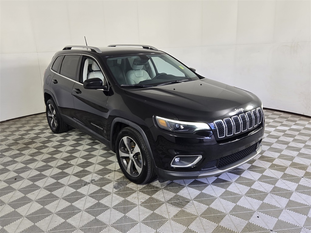 used 2019 Jeep Cherokee car, priced at $14,288
