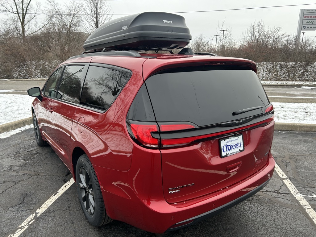 new 2026 Chrysler Pacifica car, priced at $48,205