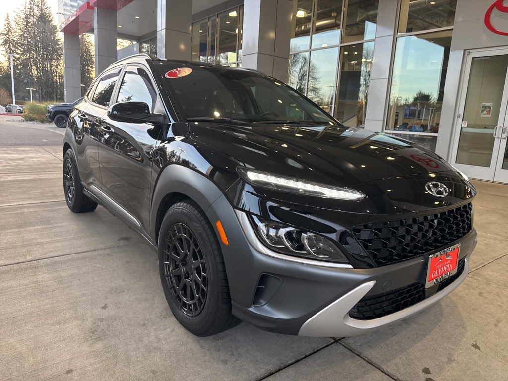 2023 Hyundai Kona Limited's photo