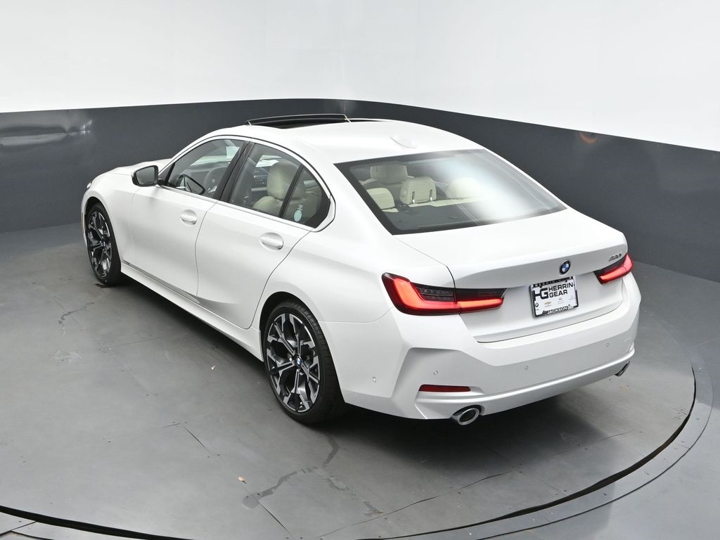 2025 Mineral White Metallic BMW 3 Series 330i RWD Sedan