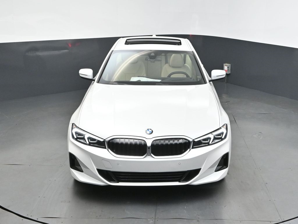 2025 Mineral White Metallic BMW 3 Series 330i RWD Sedan