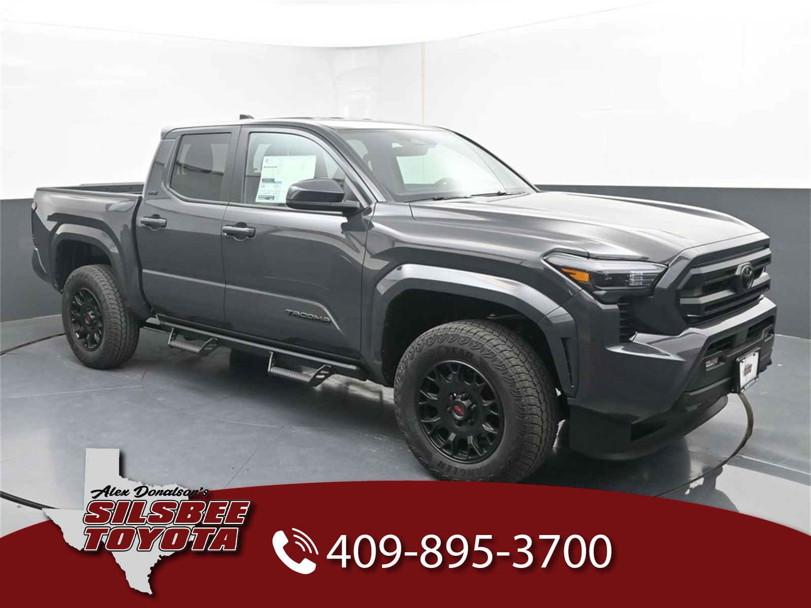 2026 Toyota Tacoma SR5's photo
