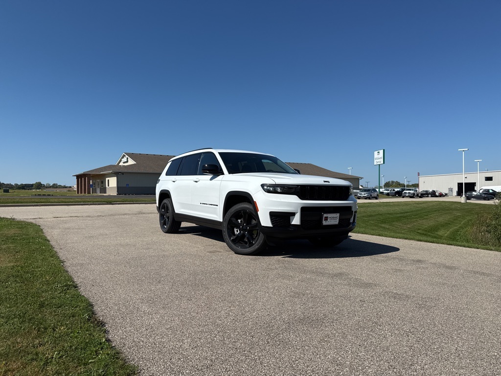 New 2025 Jeep Grand Cherokee L Altitude X SUVs
