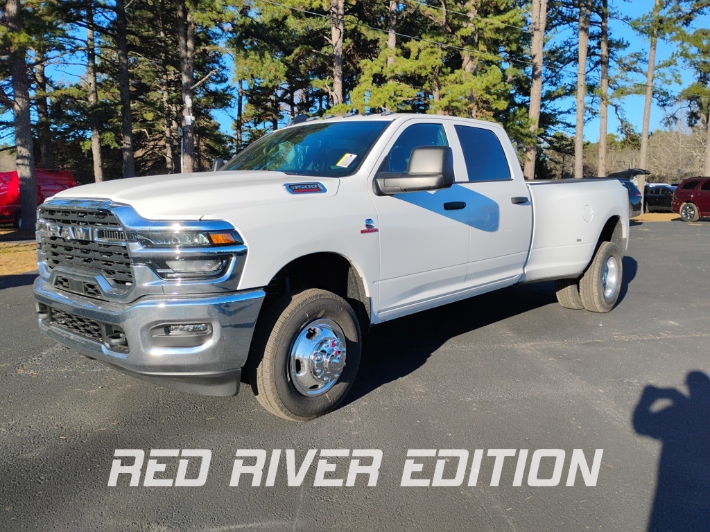 2026 RAM 3500 Tradesman's photo
