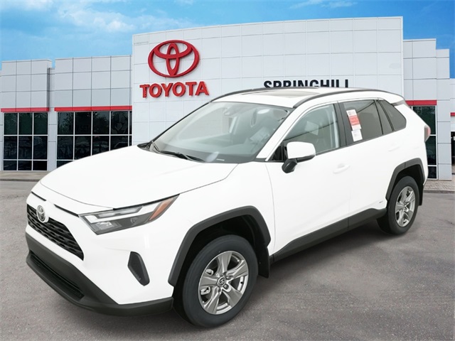 2025 Toyota RAV4 XLE's photo