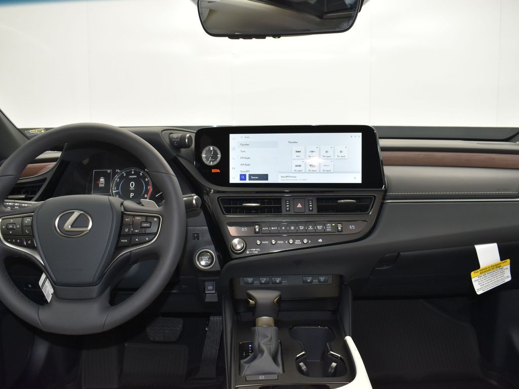 2025 White Pearl Lexus ES 350 FWD Sedan