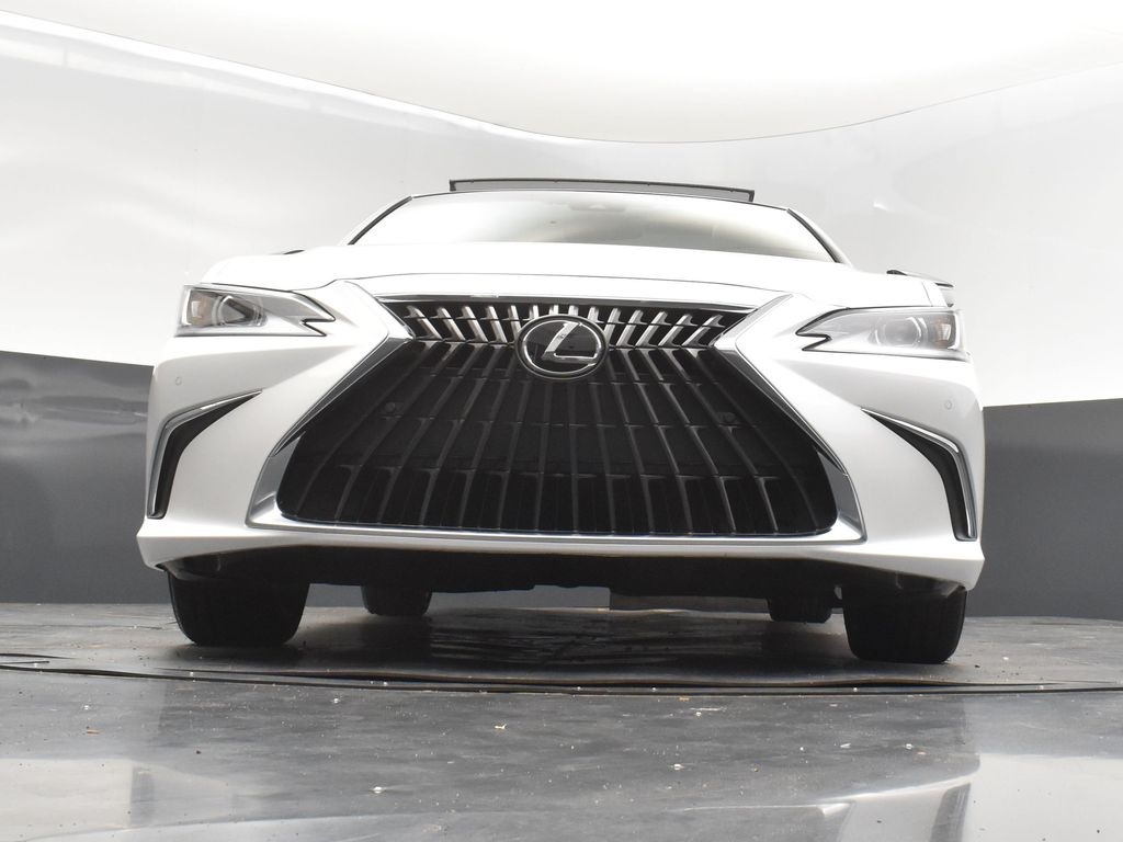 2025 White Pearl Lexus ES 350 FWD Sedan