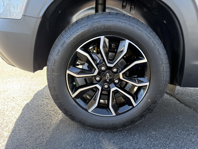 new 2026 Chevrolet TrailBlazer car, priced at $31,285