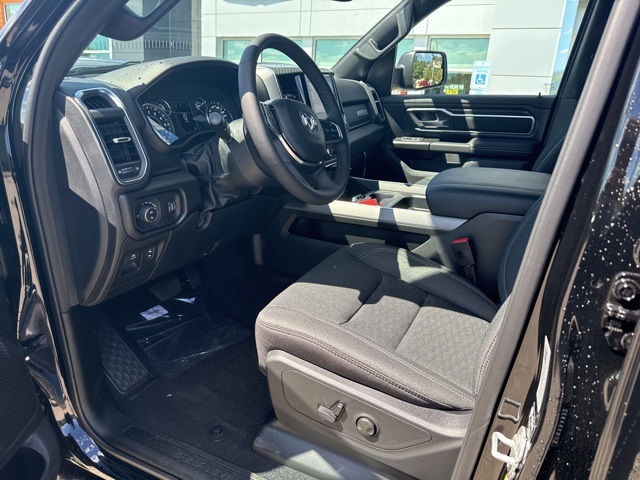 2025 Ram 1500 Big Horn Lone Star photo 9