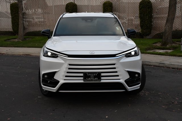 2026 Lexus TX 500h F SPORT Performance Premium photo 2