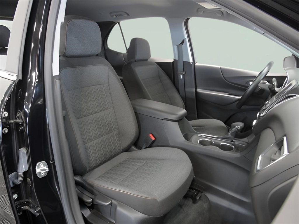 2022 Chevrolet Equinox LT photo 7