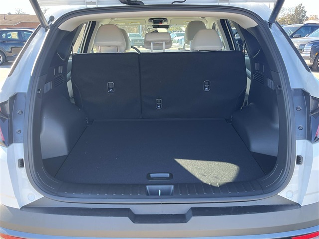 new 2026 Hyundai Tucson Hybrid car, priced at $36,105