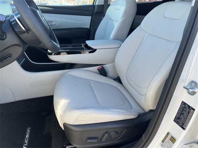 new 2026 Hyundai Tucson Hybrid car, priced at $36,105