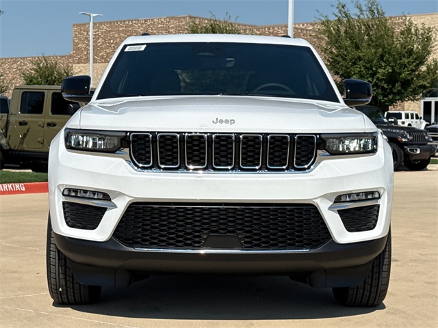 2025 Jeep Grand Cherokee Limited photo 2
