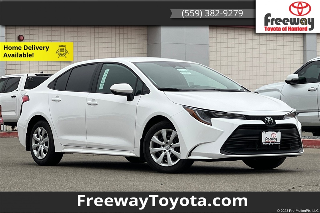 2026 Toyota Corolla LE's photo