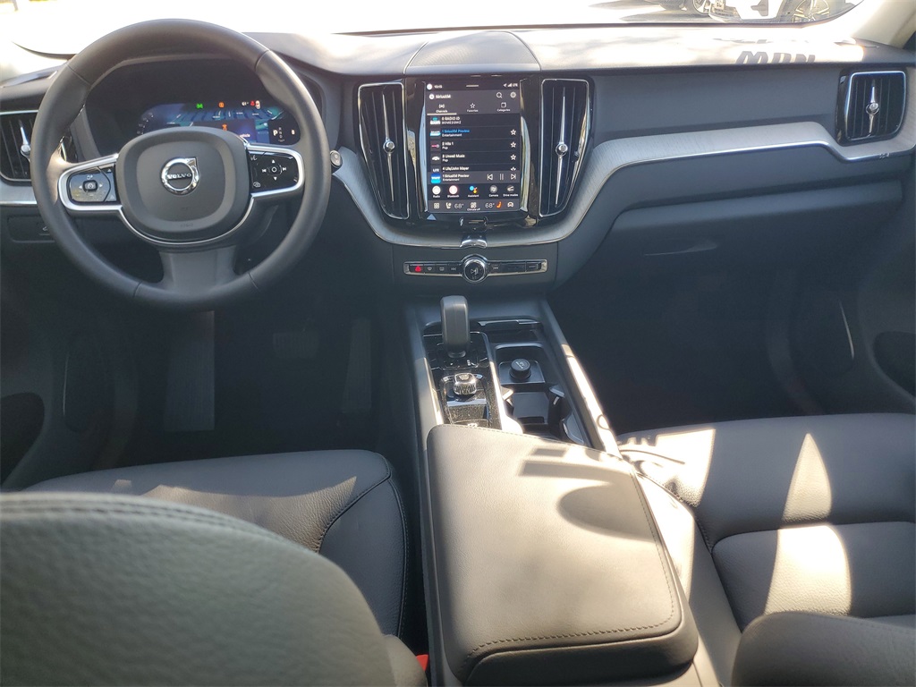 used 2025 Volvo XC60 car, priced at $35,895