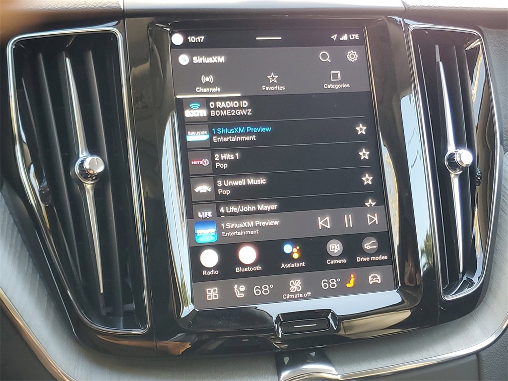 used 2025 Volvo XC60 car, priced at $35,895