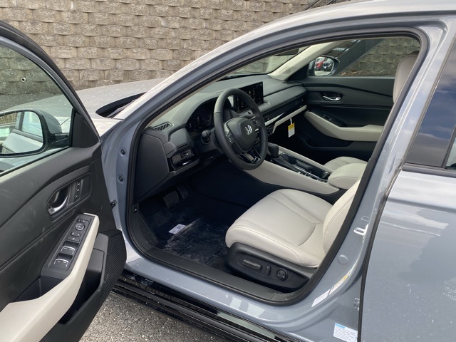 new 2025 Honda Accord Hybrid car, priced at $34,761