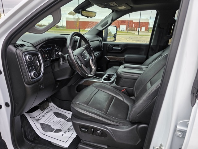 2021 GMC Sierra 3500HD 4WD Crew Cab Standard Bed Denali