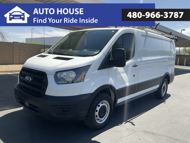 208162017 Chevrolet Express 2500 Work Van